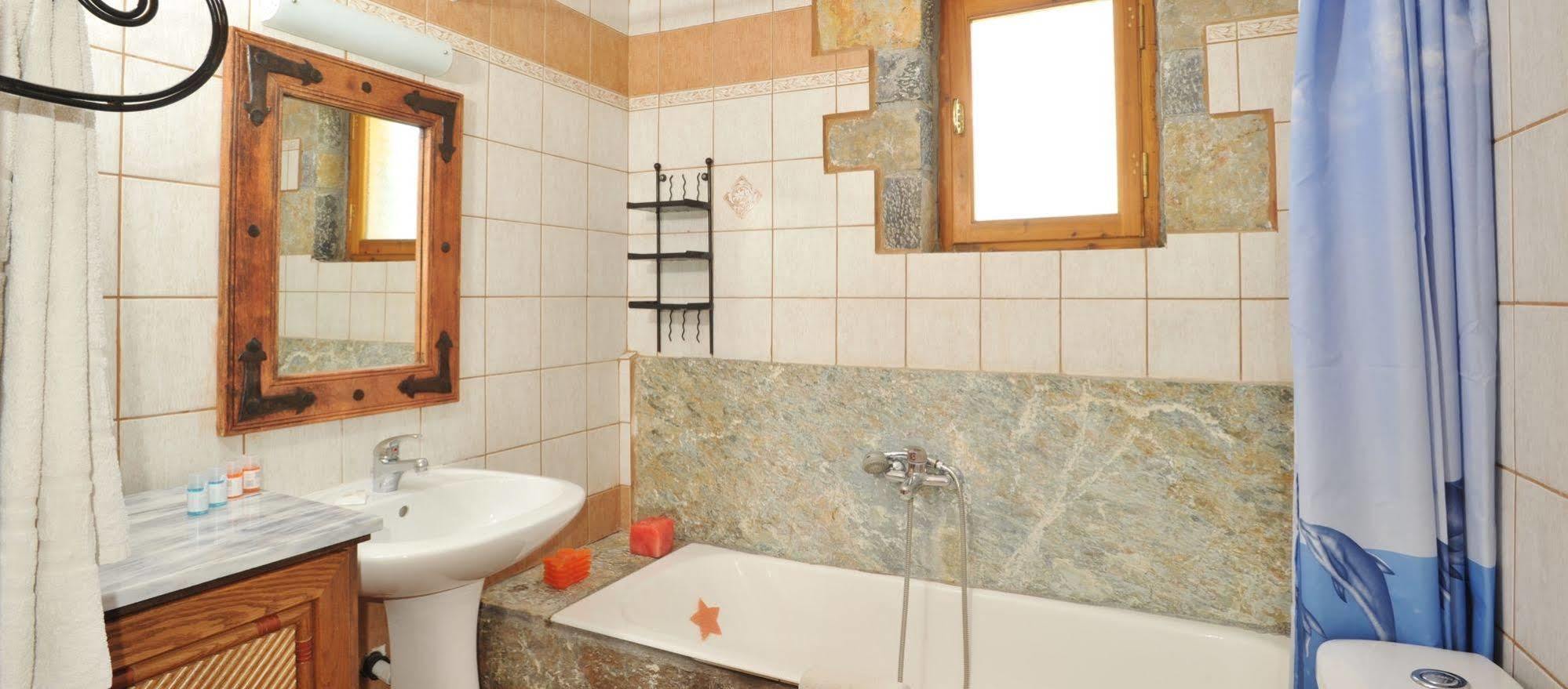 Giannikakis Villas Істрон Екстер'єр фото